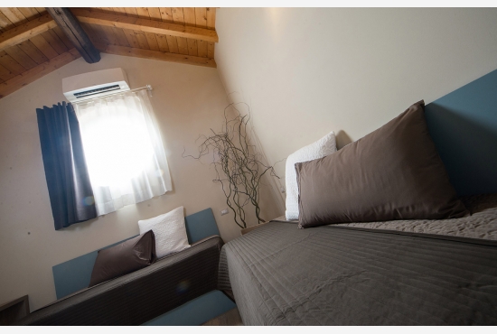 CAMERA FAMIGLIARE TORRE COLOMBAIA