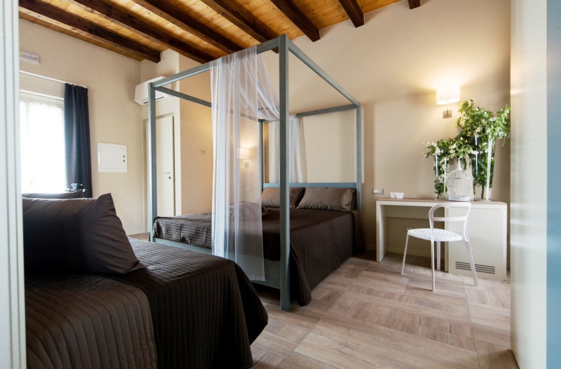 galizia9suiteconbaldacchino