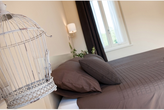 CAMERA DELUXE MELOGRANO